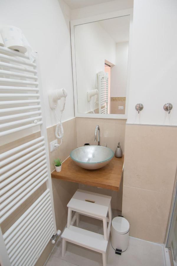 Klemi, Rooms In Old Town Dolomia Best Home Check In Automatico เตรนโต ภายนอก รูปภาพ