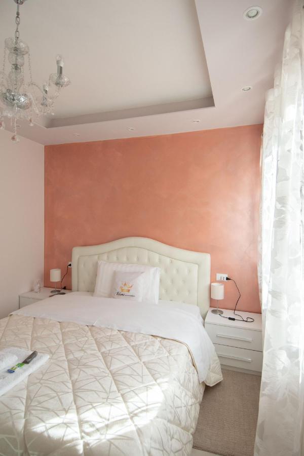 Klemi, Rooms In Old Town Dolomia Best Home Check In Automatico เตรนโต ภายนอก รูปภาพ