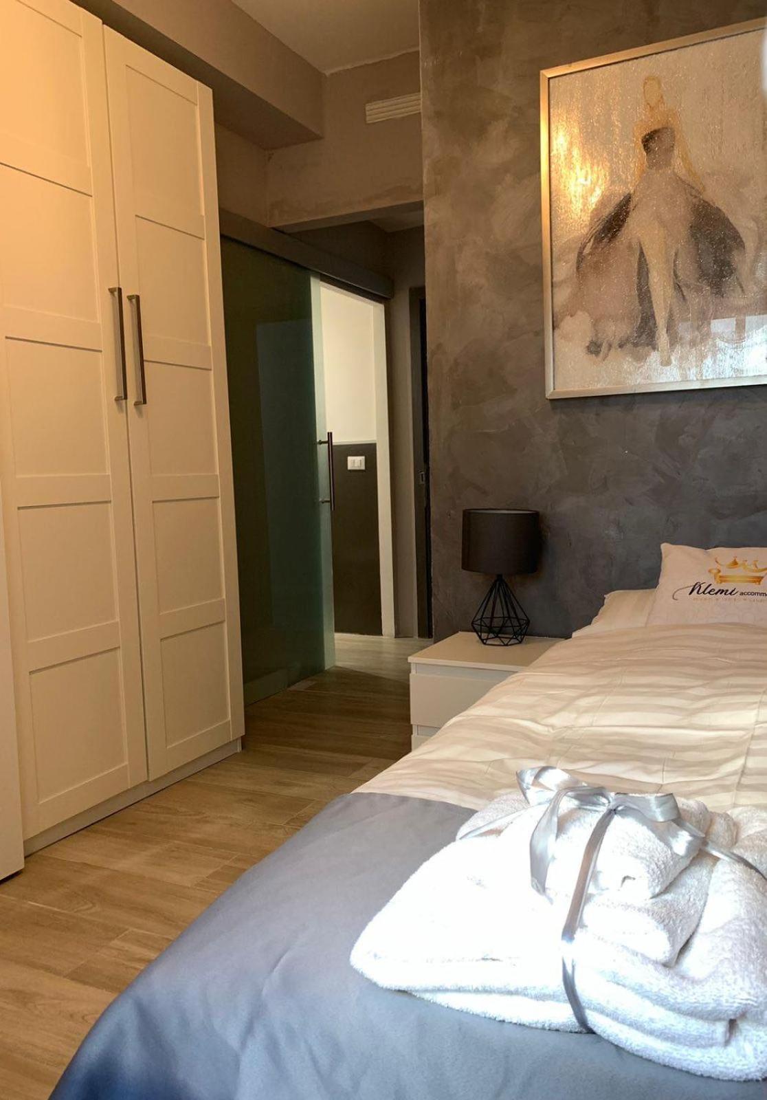 Klemi, Rooms In Old Town Dolomia Best Home Check In Automatico เตรนโต ภายนอก รูปภาพ