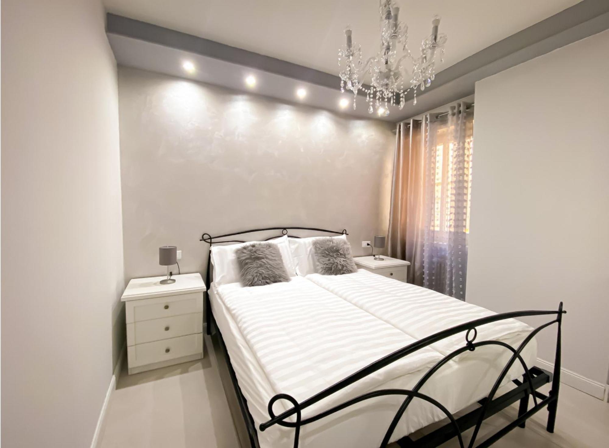 Klemi, Rooms In Old Town Dolomia Best Home Check In Automatico เตรนโต ภายนอก รูปภาพ